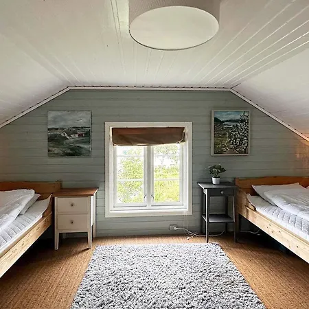 Averoy Vii * Sofstad